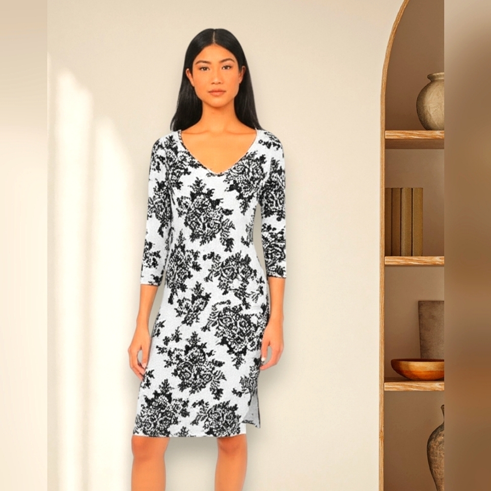 Antistar Midi Knit Black & Gray Print VNeck Womens Dress Size Large NWT